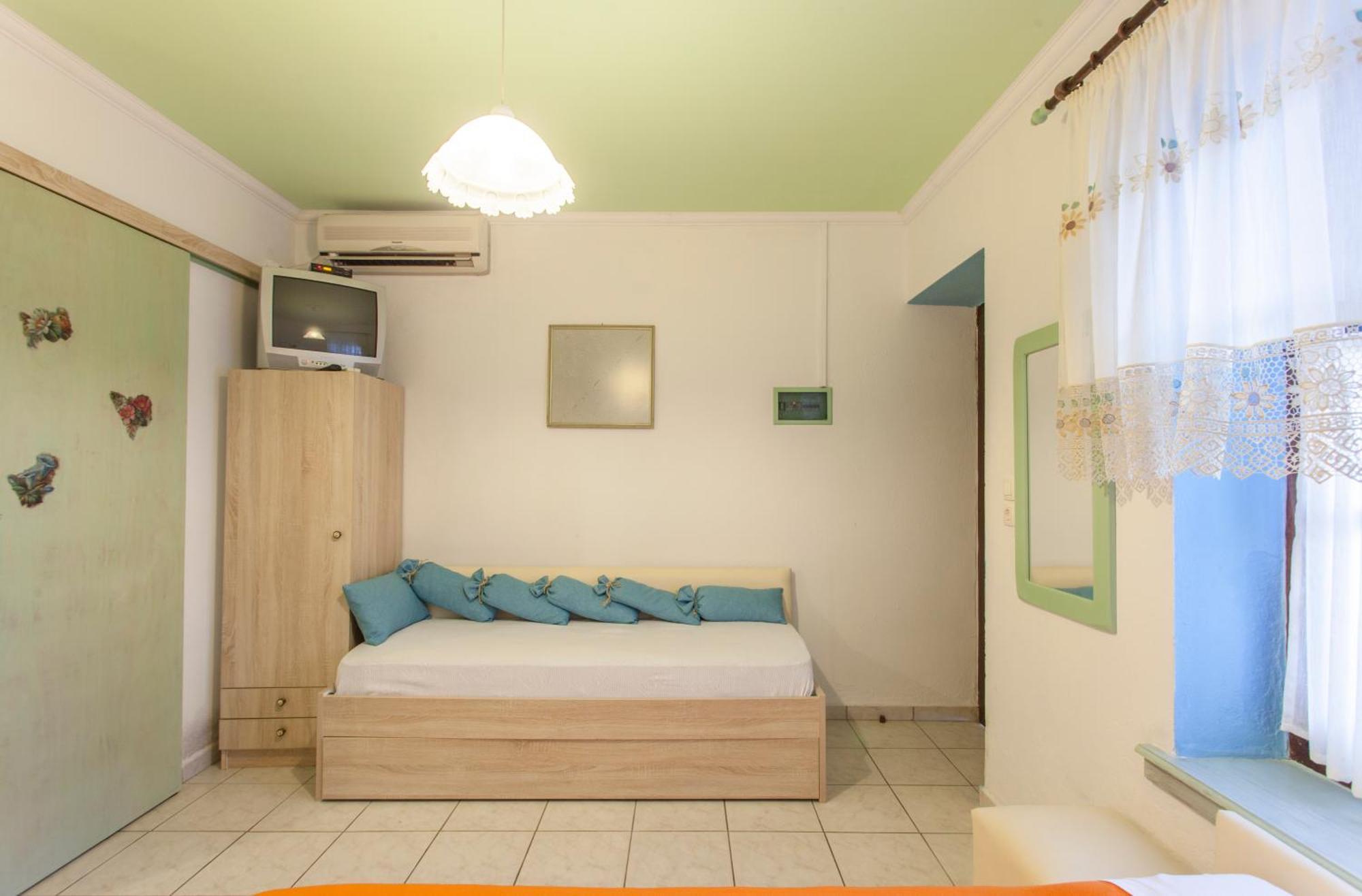 לפוקסטרו Nikoleri Studios & Apartments מראה חיצוני תמונה