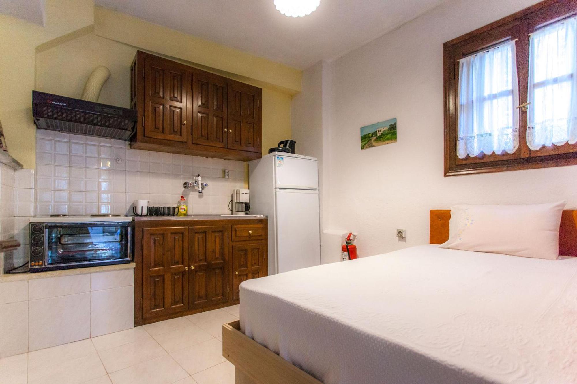 לפוקסטרו Nikoleri Studios & Apartments מראה חיצוני תמונה